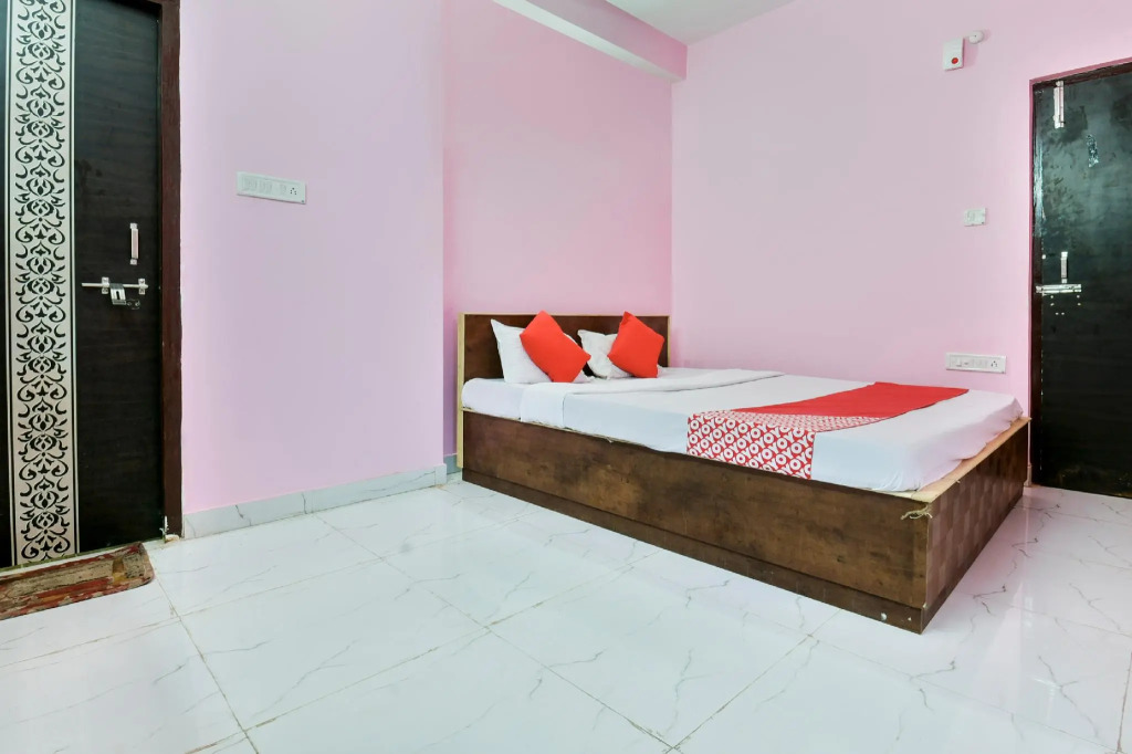 OYO 66791 Rainbow Homestay