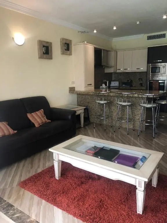 5* Elviria Marbella Hacienda Playa 3 bed apartment