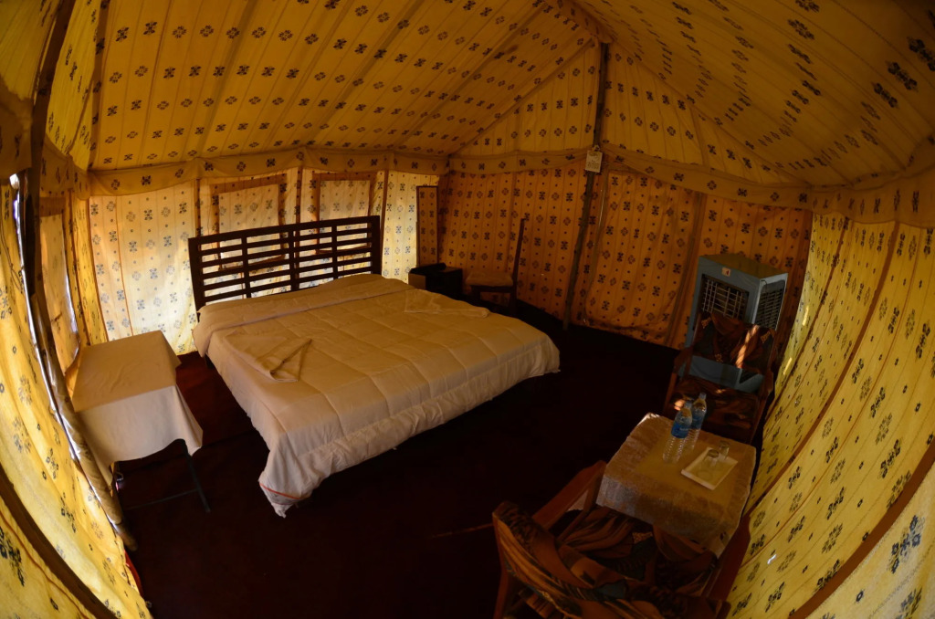 K K Resorts & Camp