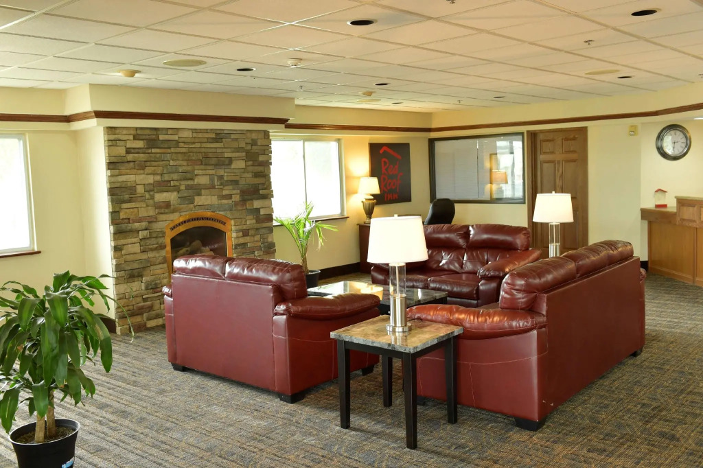 Baymont Inn & Suites by Wyndham Lincoln NE