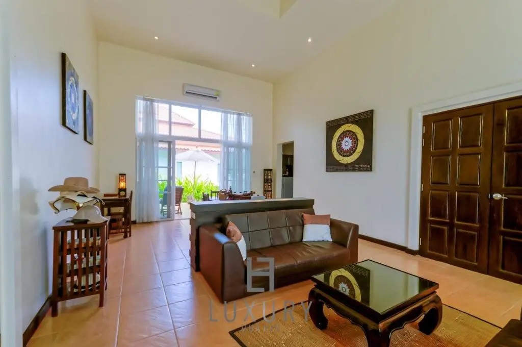 Bali Style 2 Bedroom Villa with Pool - B99