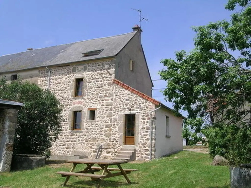 Maison de campagne avec animaux acceptés à Nizerolles - FR-1-489-137