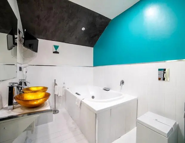 Black Vulcano Suites&Studios