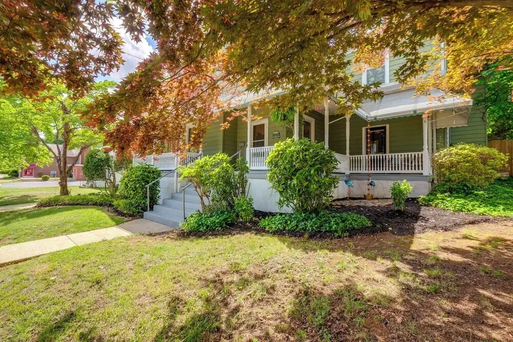 3 Mi to Liberty U: Apt w/ Full Kitchen & King Bed!