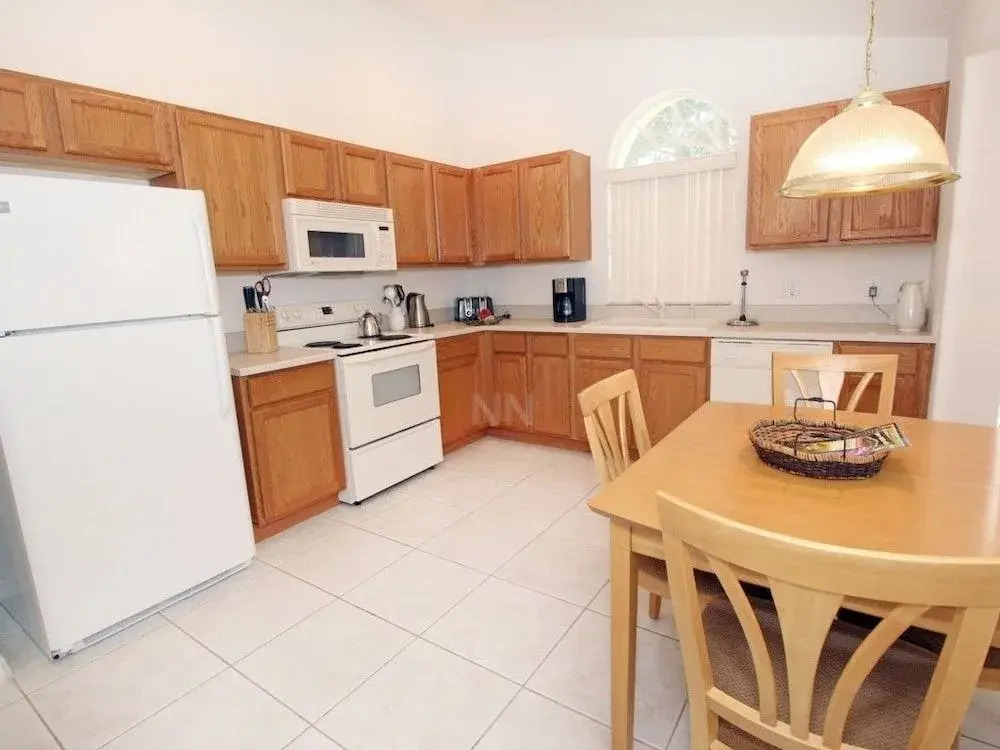 4 Holiday Vacation Home 4 Br home by RedAwning
