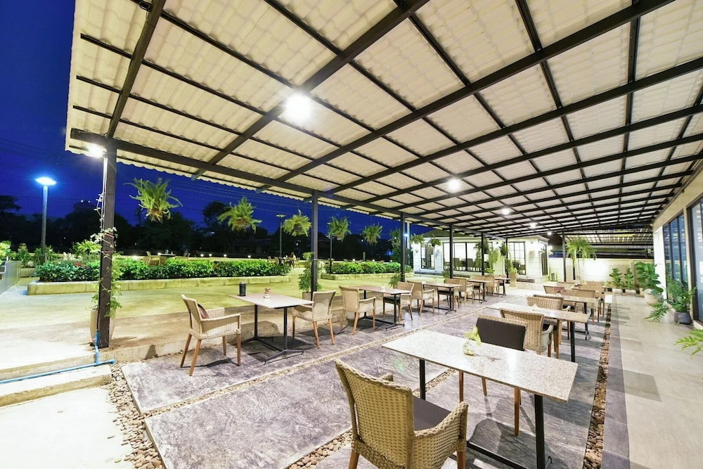 NORN Canalside Bangkok Hotel โรงแรมนอนริมคลอง