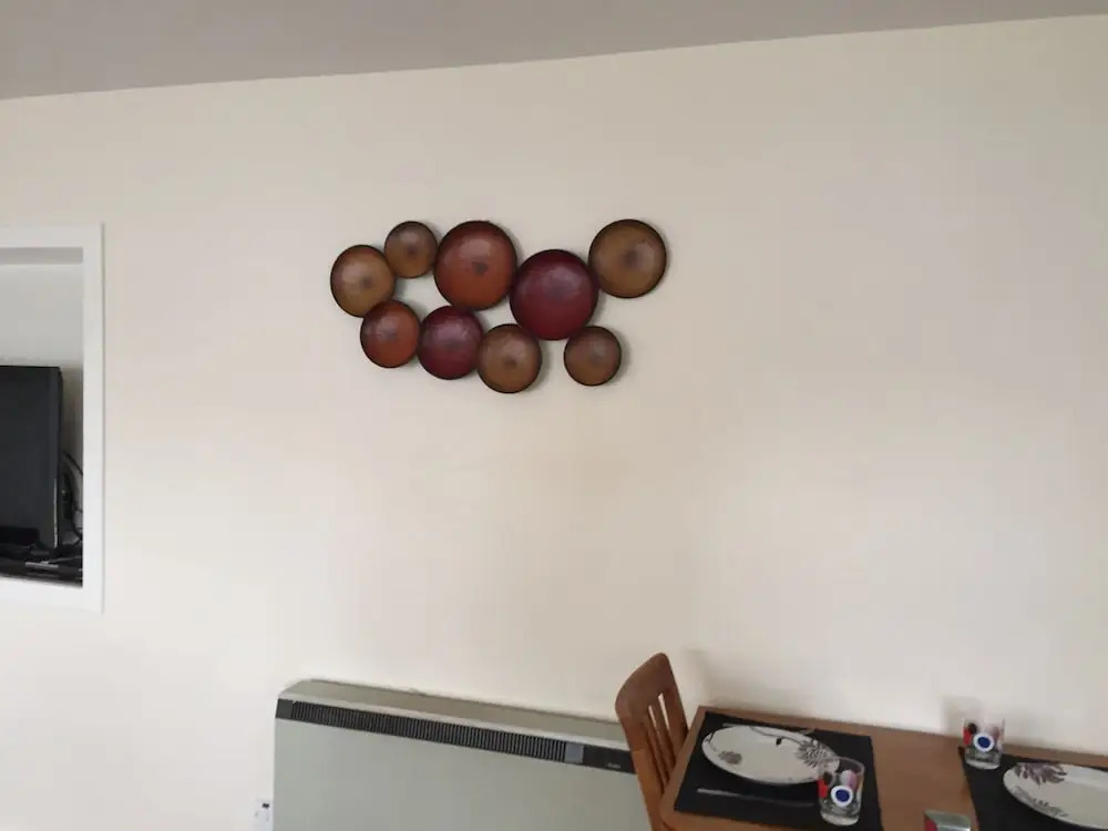 3 Varis Apartments