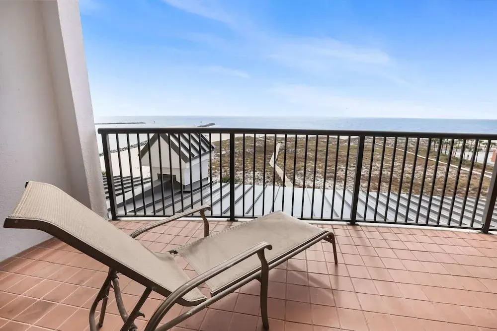 Grand Pointe 512 Gulf-front Stunning Views Top-notch Amenities 2 Bedrooms 5th Floor