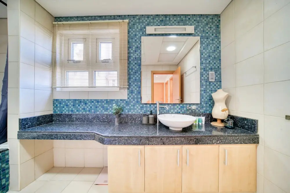Chic Beachside 3BR Living at the Palm