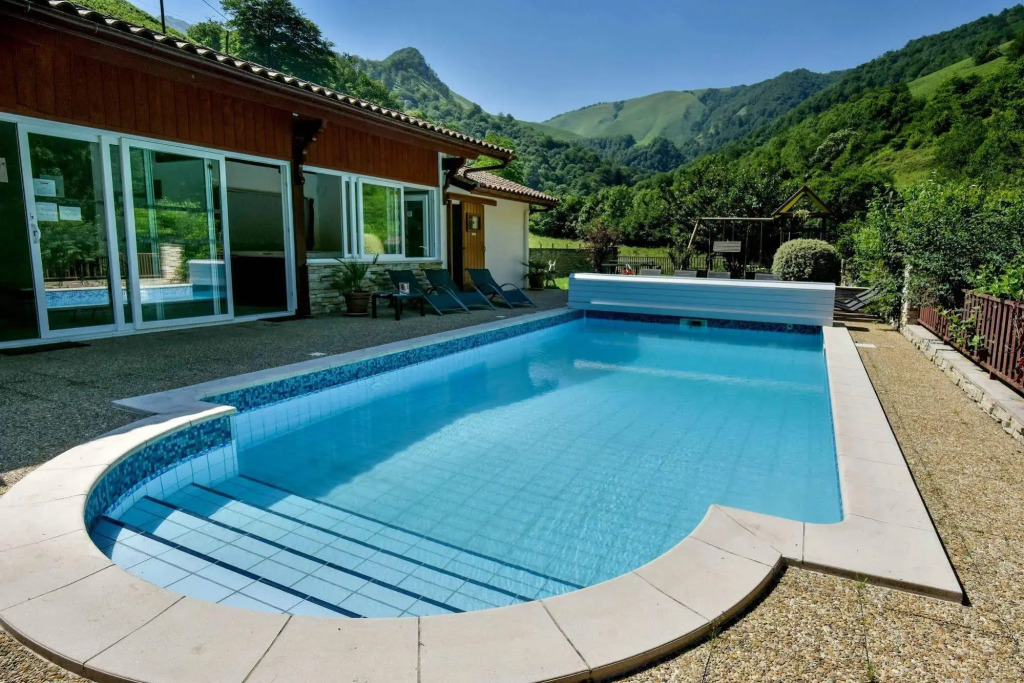 Logis Hôtel Les Sources de La Nive
