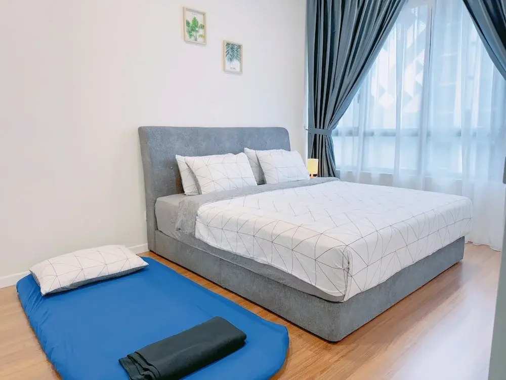 Millerz Square Suite By Ango