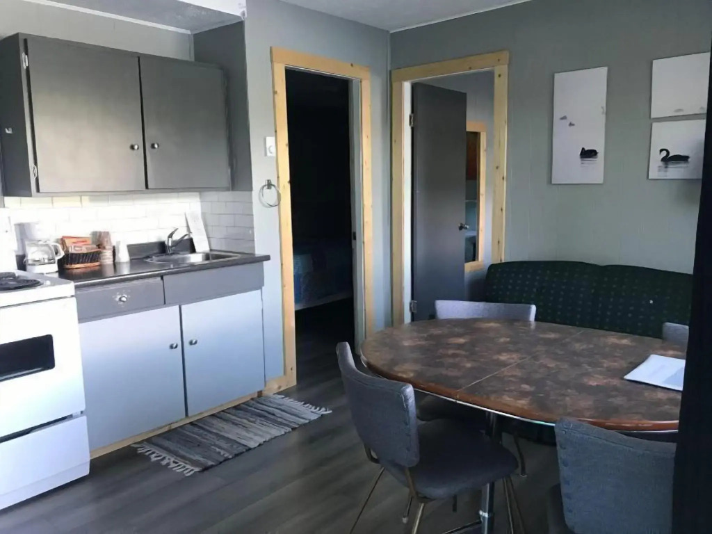 Jasper Way Inn Resort & Campground