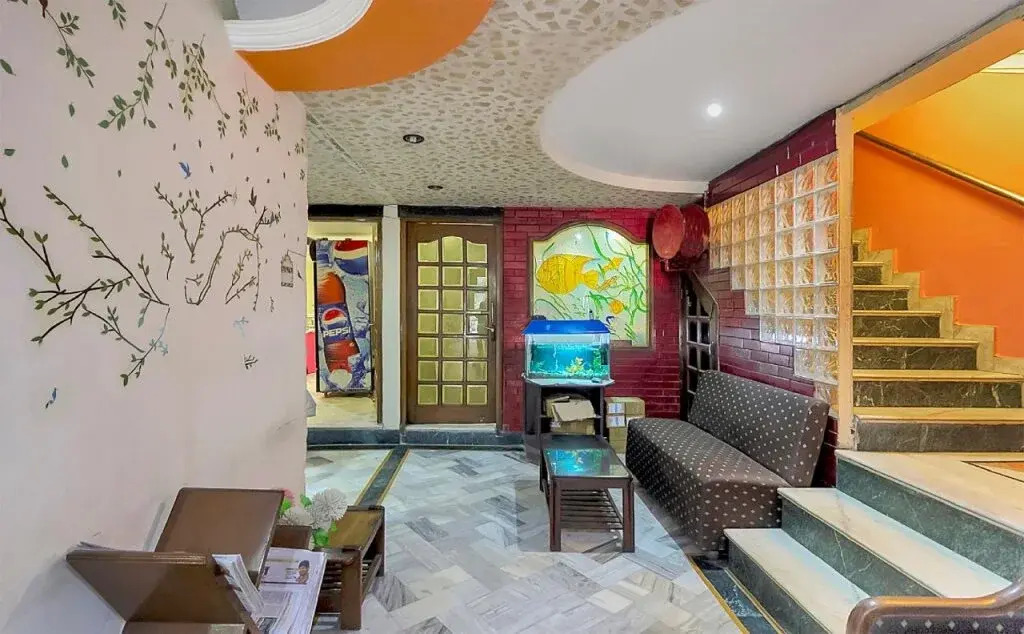 Hotel Kapoor Inn by OYO Rooms