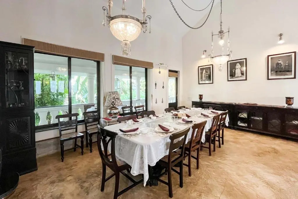 StayVista at La Bougainvillea with Heritage Home