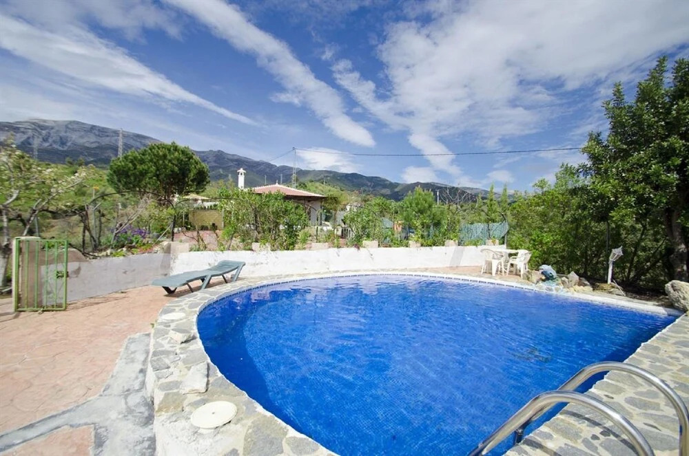 House With 3 Bedrooms in Sedella, With Wonderful Mountain View, Privat