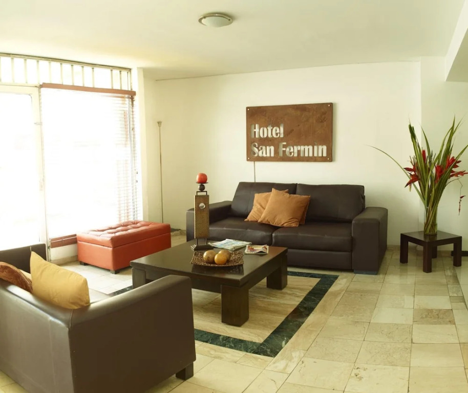 HOTEL GOLDEN SUITE