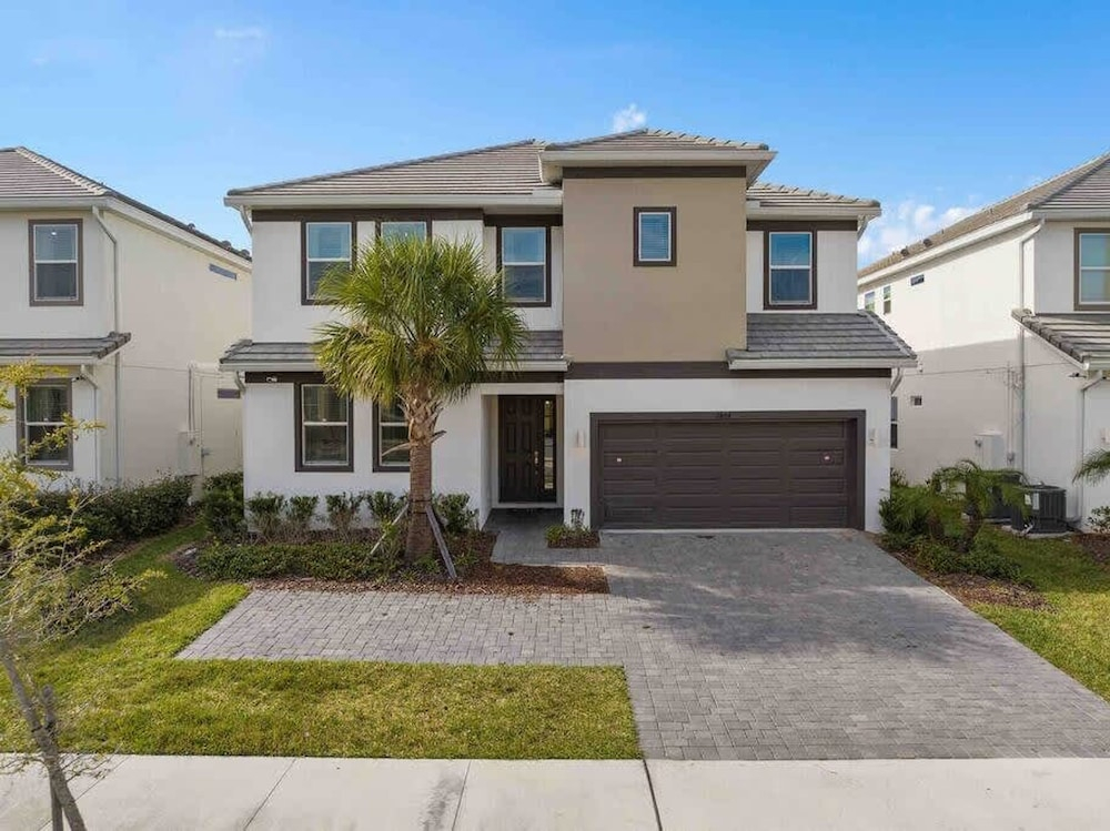Super Giant - 12bd 12bas - Sleep 38 Near Disney