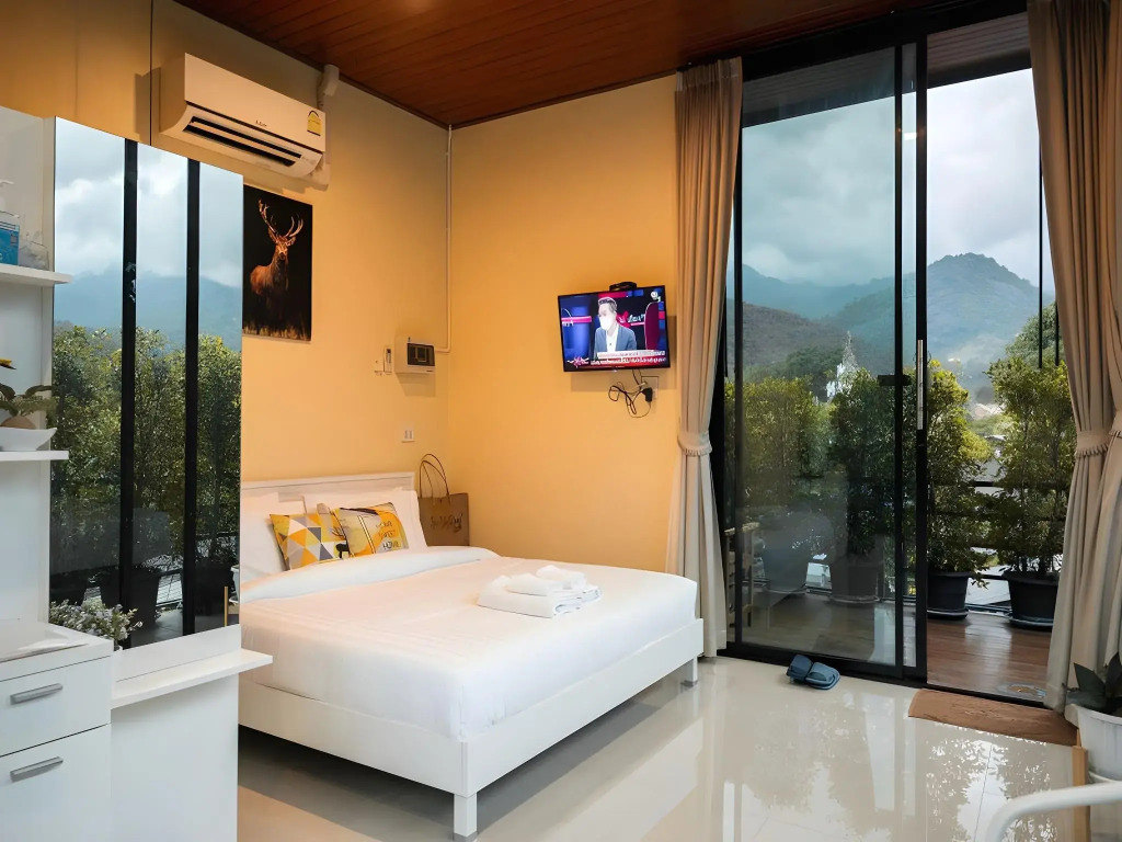 The Sky Roof Homestay @ Kiriwong