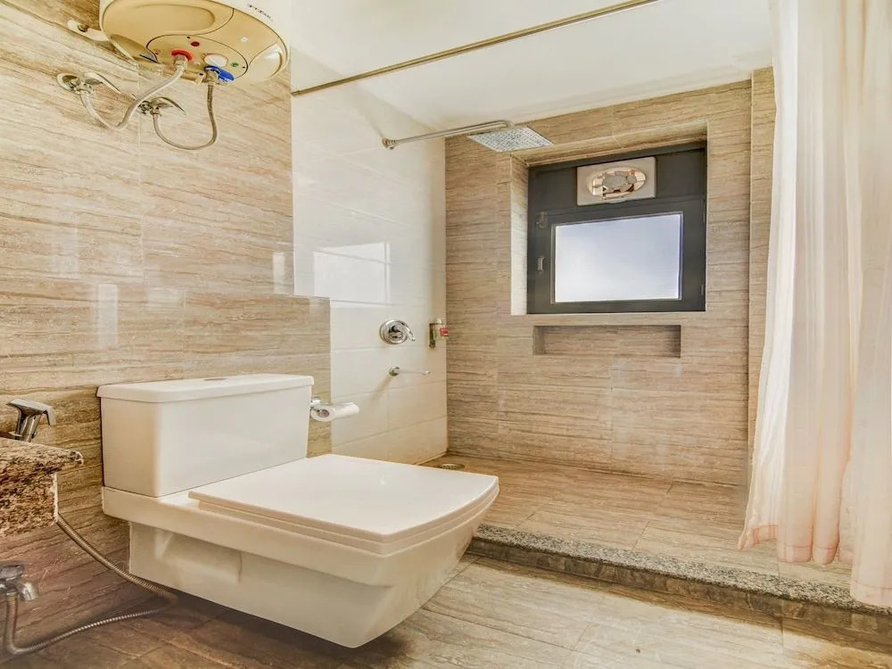 OYO Townhouse 018 Medanta