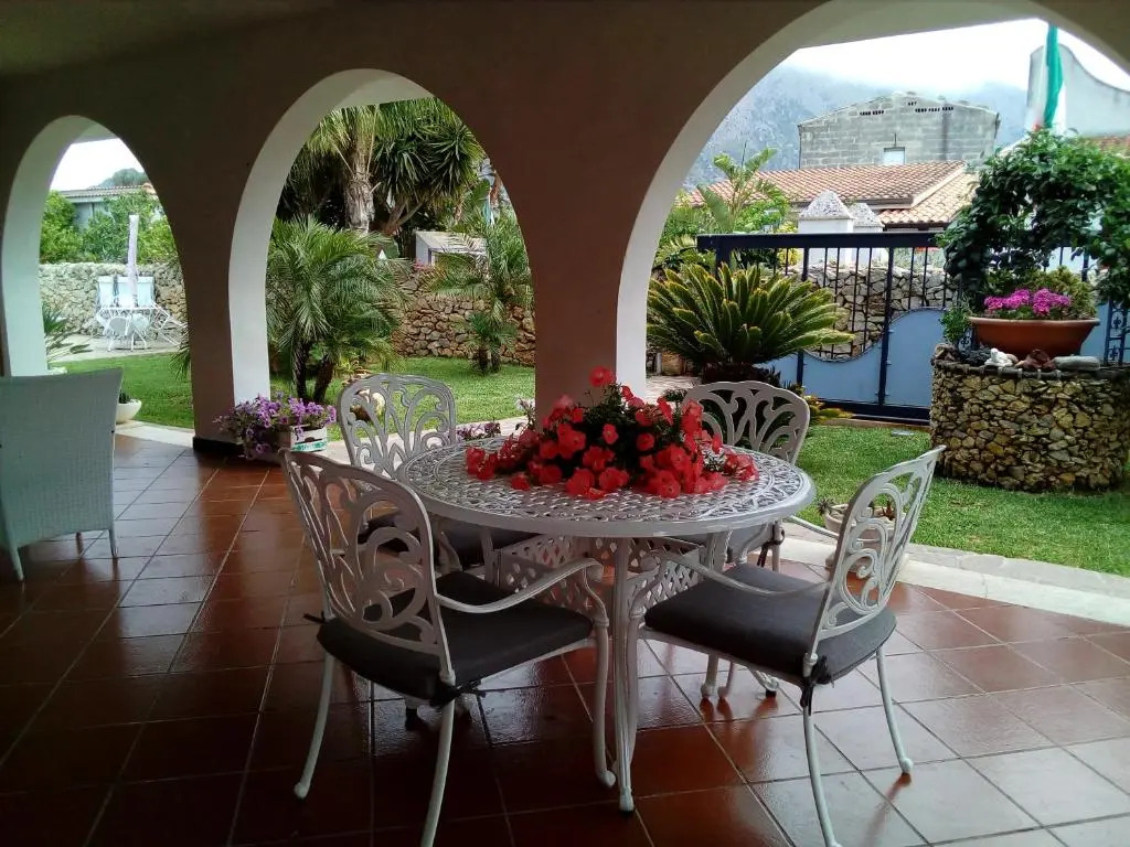 Villa con Piscina