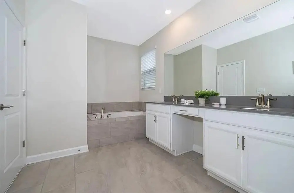 Storeylake 5Bd Pool 5min Walking Clubhouse
