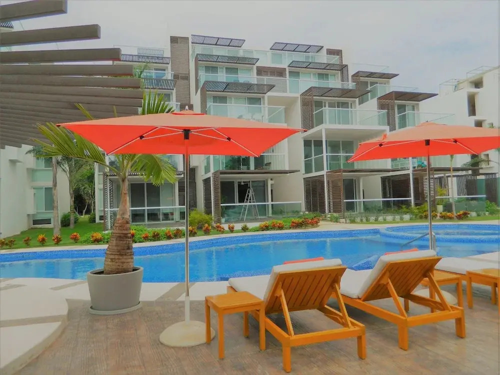 Terrazas Luxury Condos by Kiin