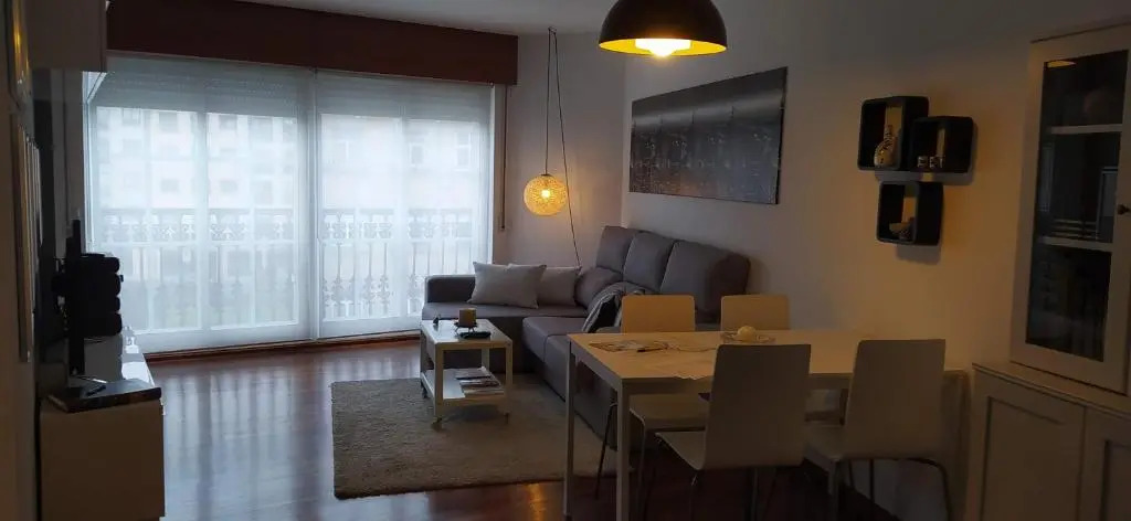 Moderno y luminoso 2 dormitorios con todas las comodidades en Pontevedra ciudad