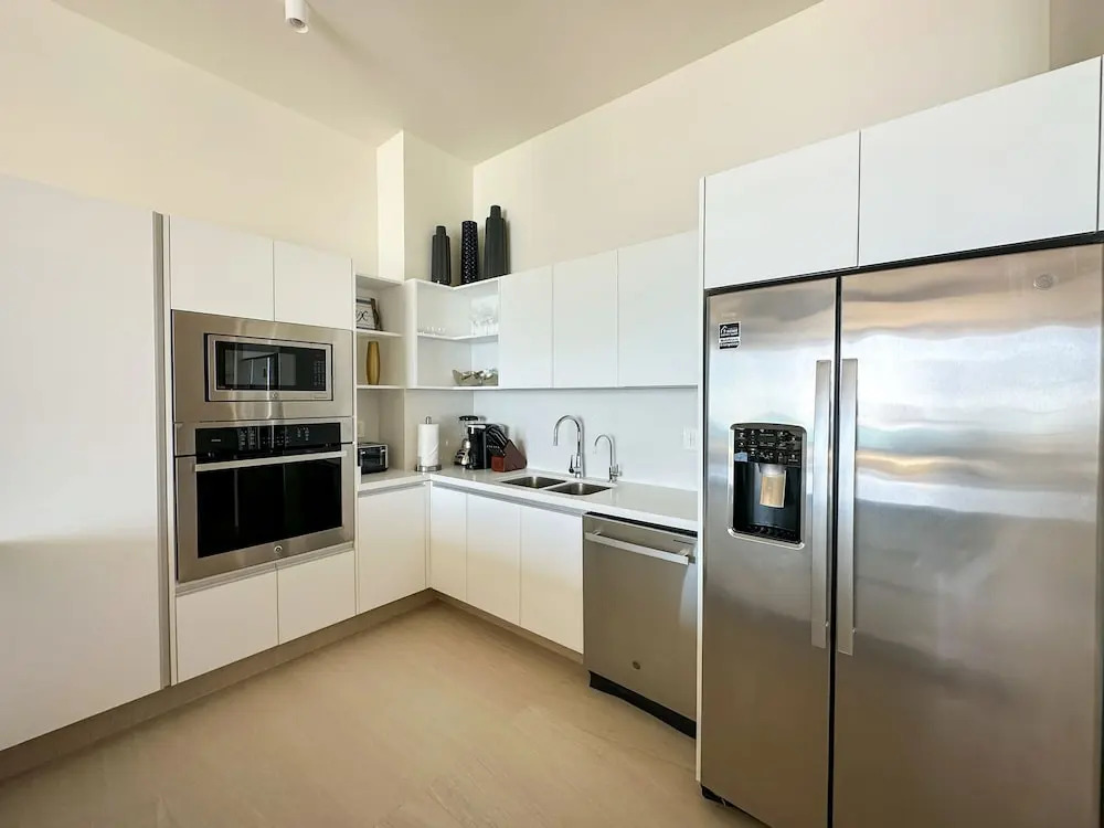 Sandy Beach 2BR Beachfront Getaway