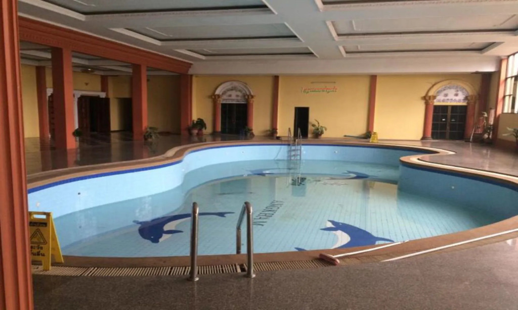 Angkham Hotel