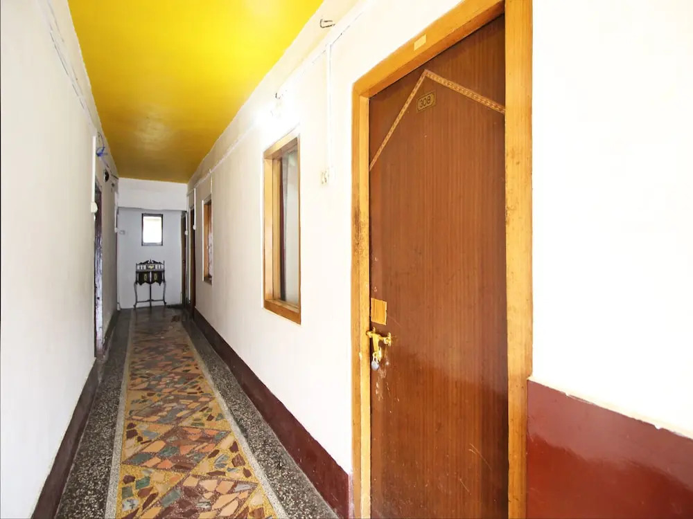 OYO 5227 Hotel New Bharat
