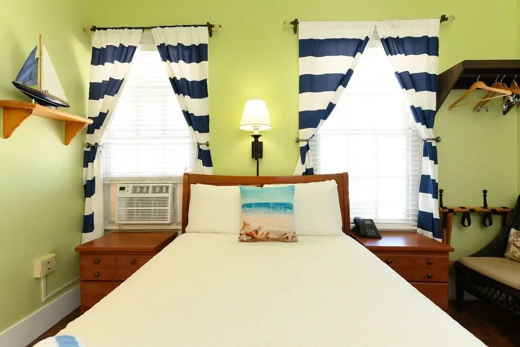 The Palms Hotel