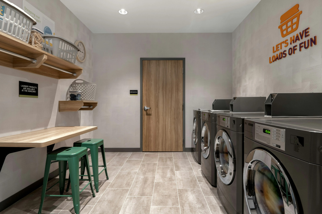 Home2 Suites By Hilton Sheboygan