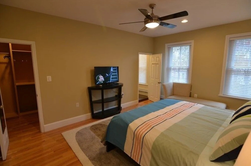 1424 Northwest Townhome #1042 - 3 Br Townhouse