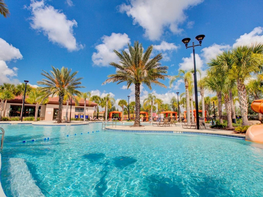 7 Bedrooms 5 Bathrooms Solterra 7596 Ol