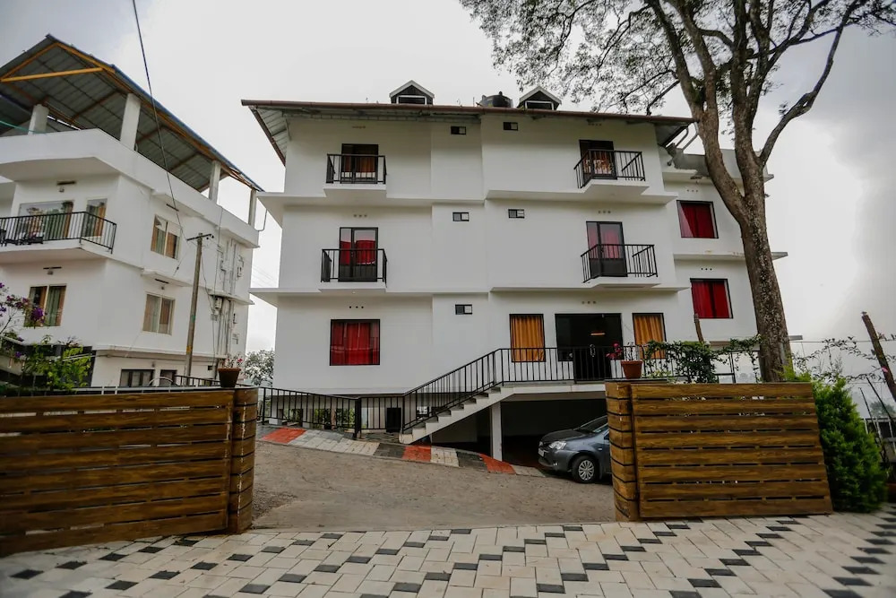 OYO 7244 Diamond Hills Resort
