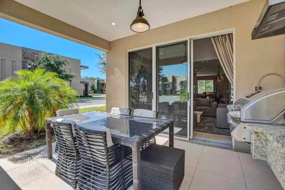 Amazing 4 Bedroom Magic Village Townhome 3 Townhouse by Redawning