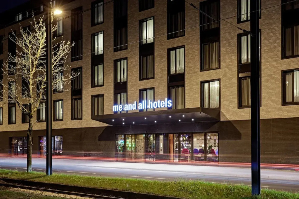 Me and All Hotel Dusseldorf Oberkassel, by Hyatt