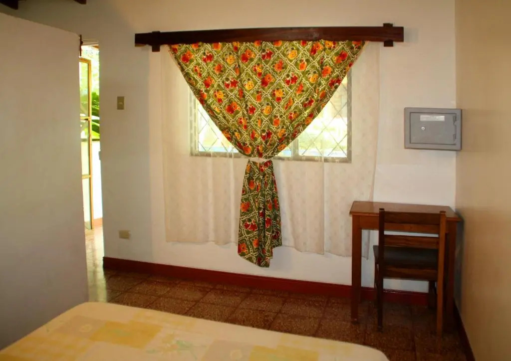 Hotel Marielos Tamarindo