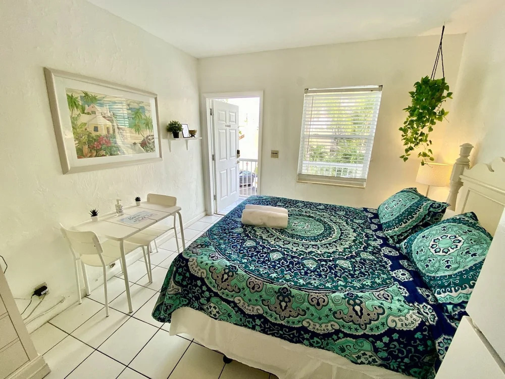 Southwinds 8 for 2 Steps to Beach Boardwalk