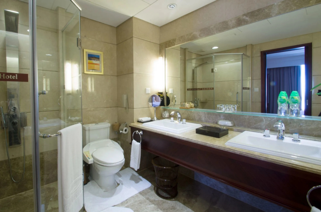Tongli Lakeview Hotel