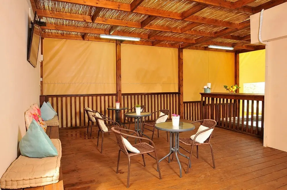 Mul Kineret Suites