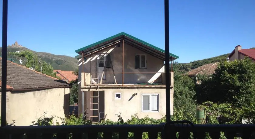 Nika Guest House