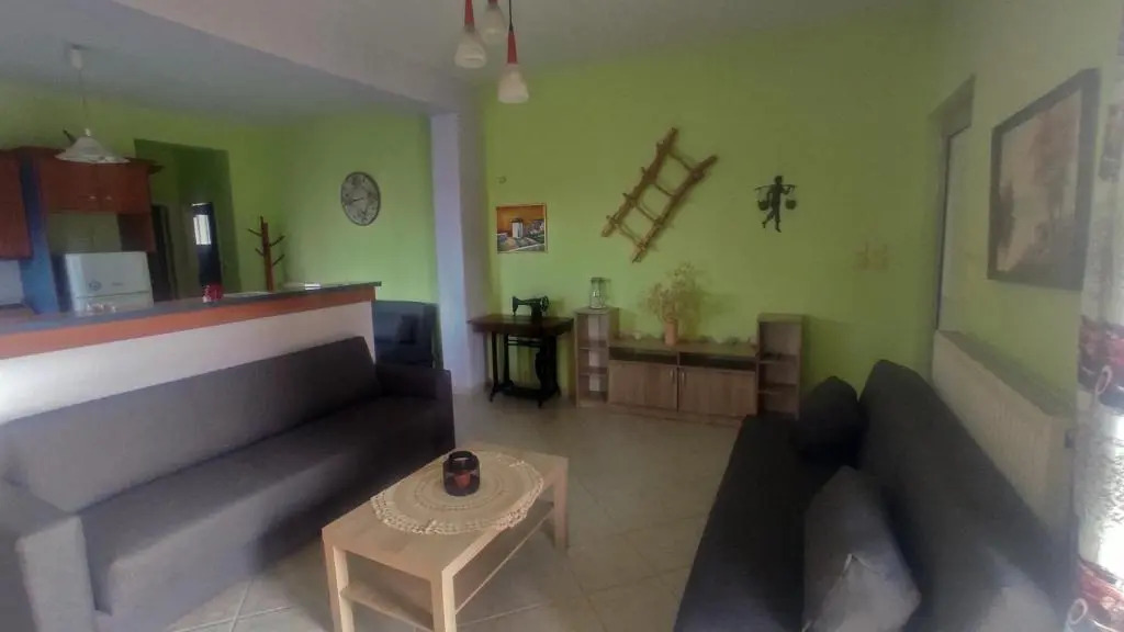 Giorgos house