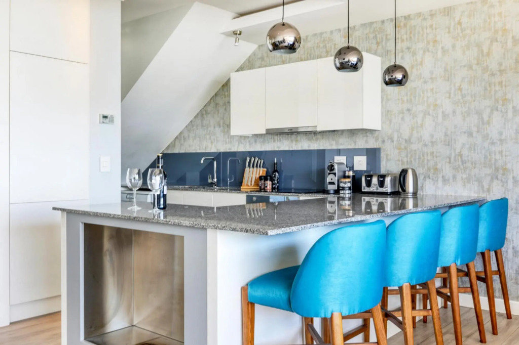 Houghton Villa - Camps Bay