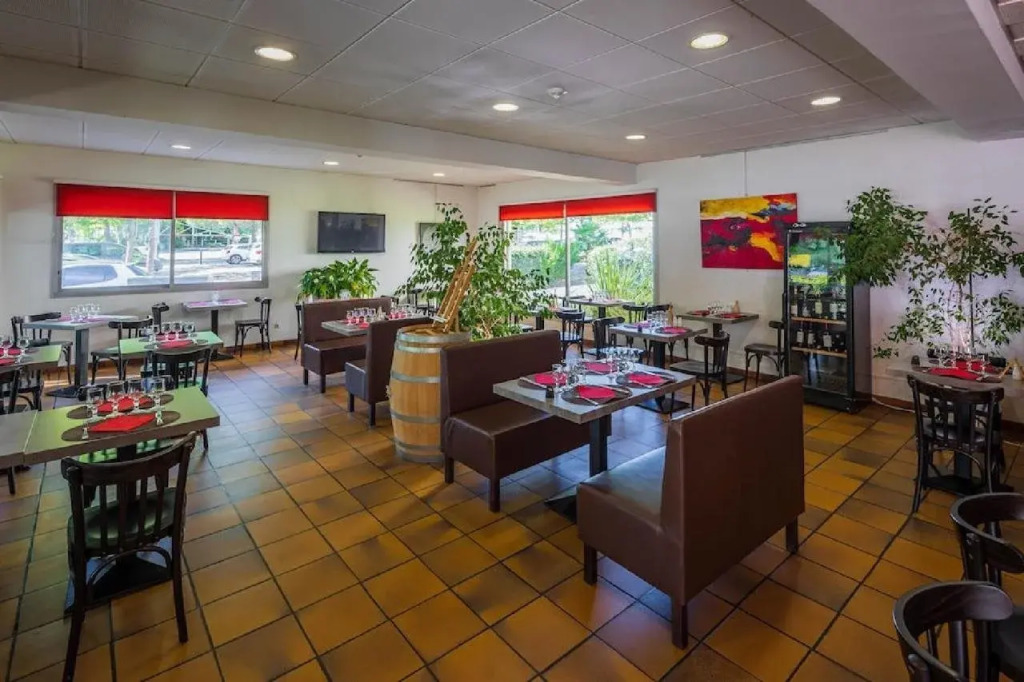 Logis Hotel Noemys Brive - Restaurant Le Teinchurier
