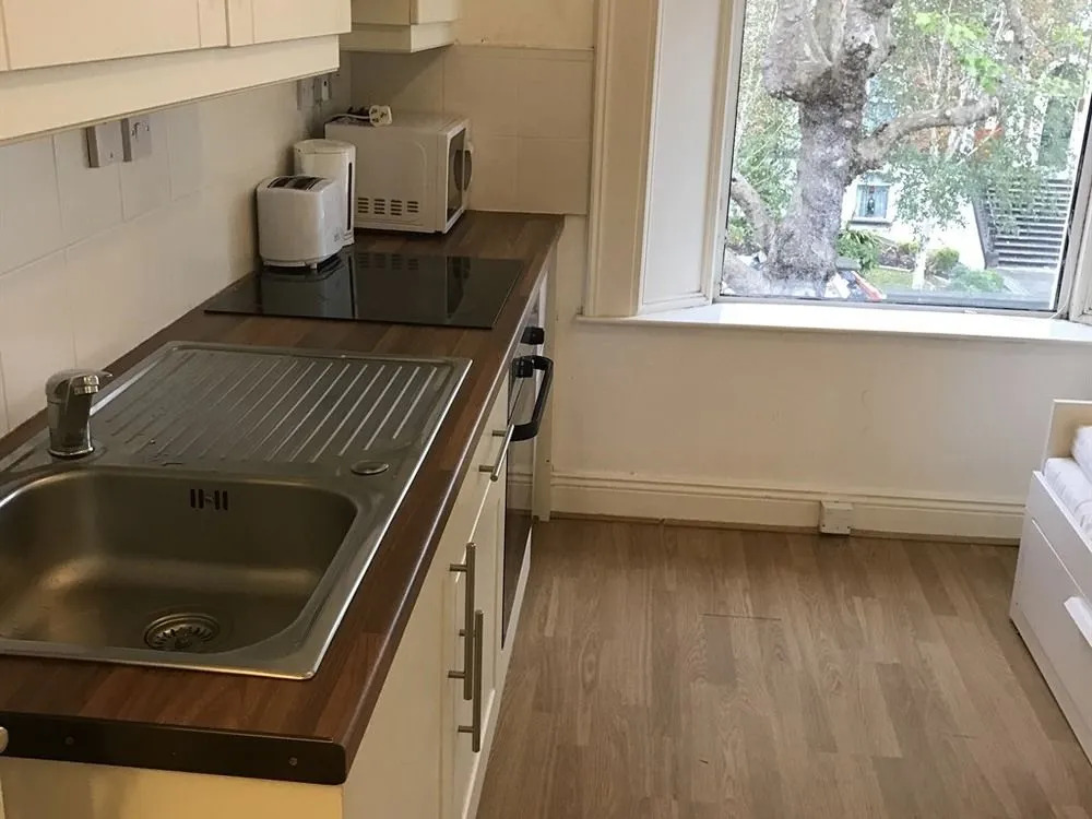 North Circular Serviced Accomodation