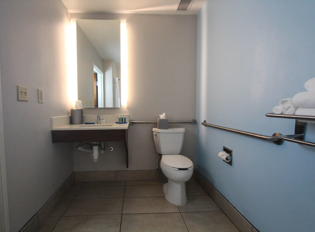 Holiday Inn Express Hotel & Suites Charleston - North by IHG