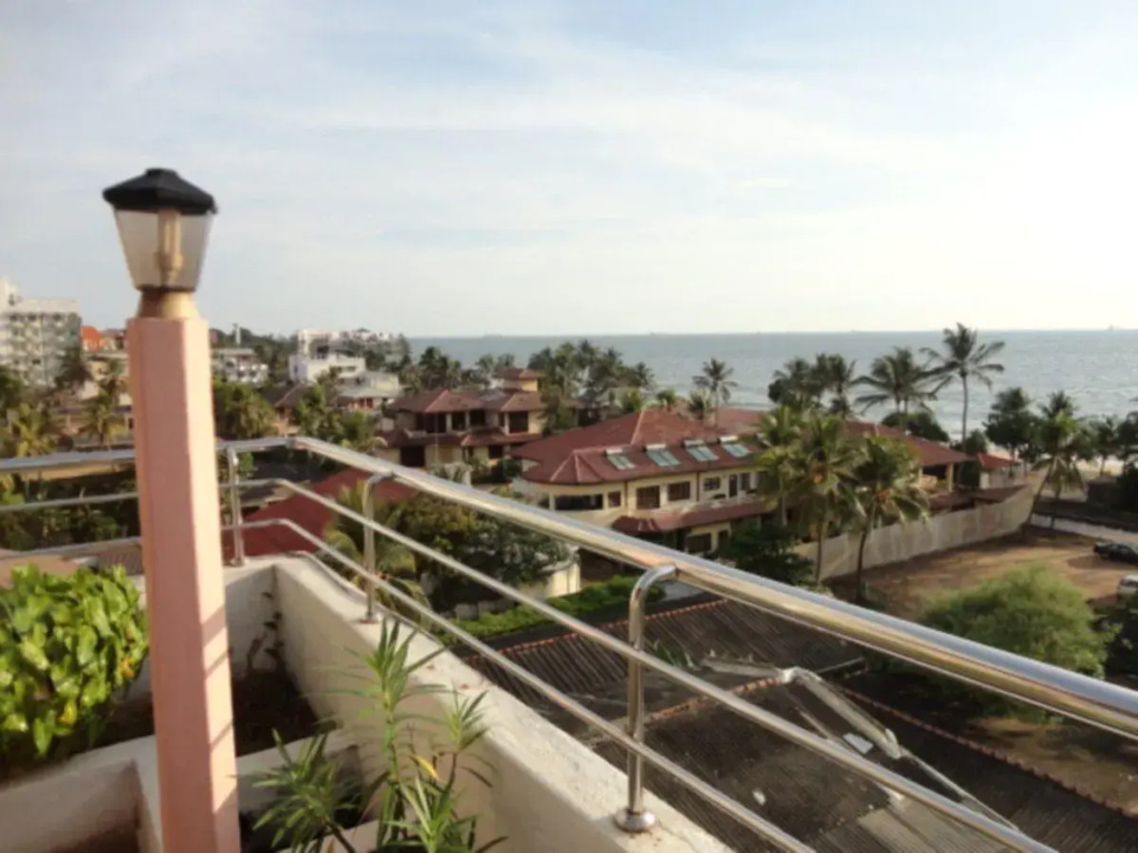 Beach Mount Apartment
