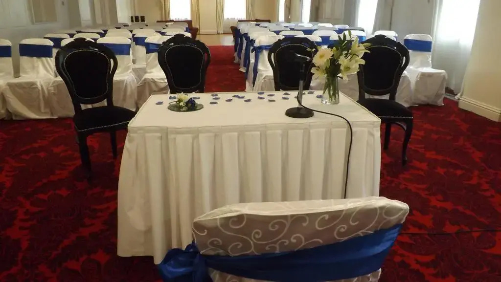 Rochestown Park Hotel & Leisure Centre