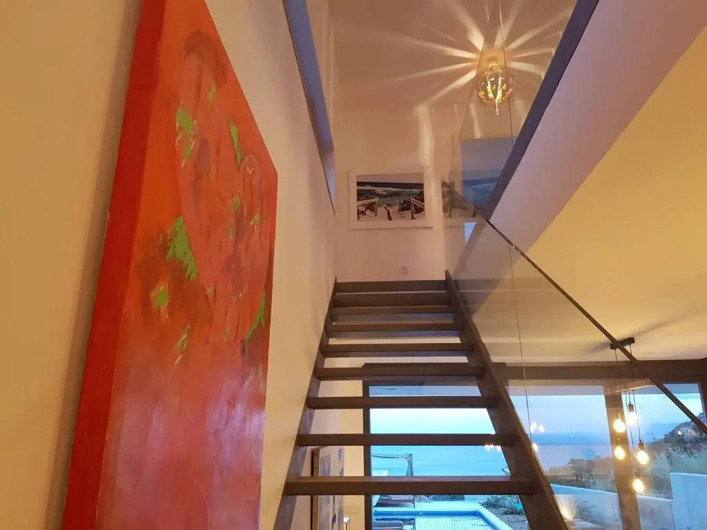 2260-Luxury villa with private pool and seaview